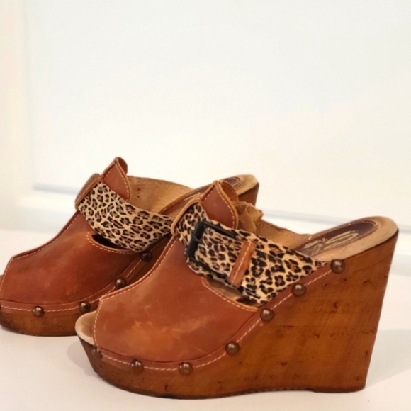 SBICCA VINTAGE COLLECTION LEATHER TAN CLOG WEDGE SIZE 8 - Picture 7 of 9